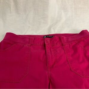 Lee Relaxed Fit Red Cargo Capris Size 12M